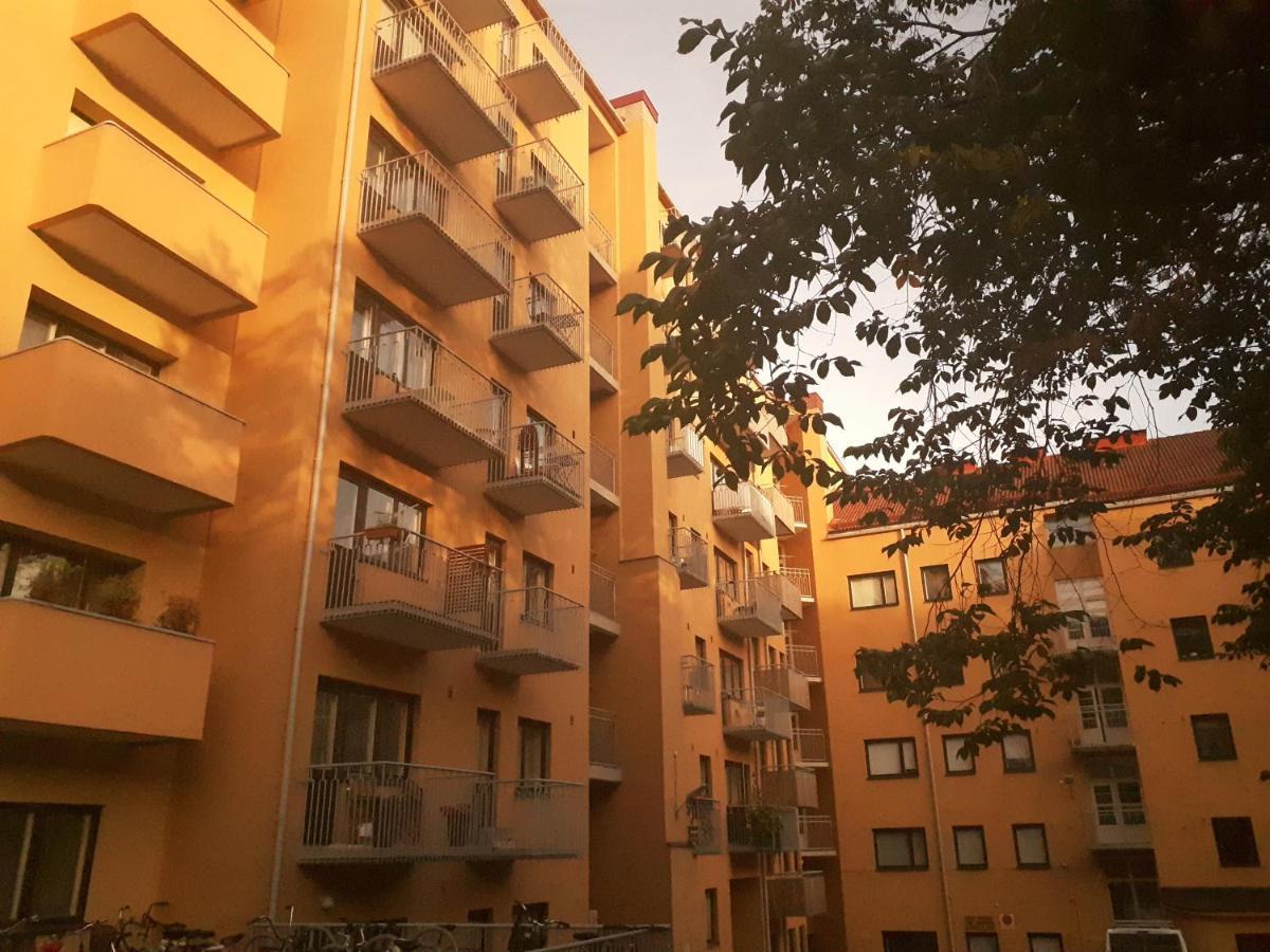 Excellent Downtown Location & City Rooftop Views Турку Екстериор снимка