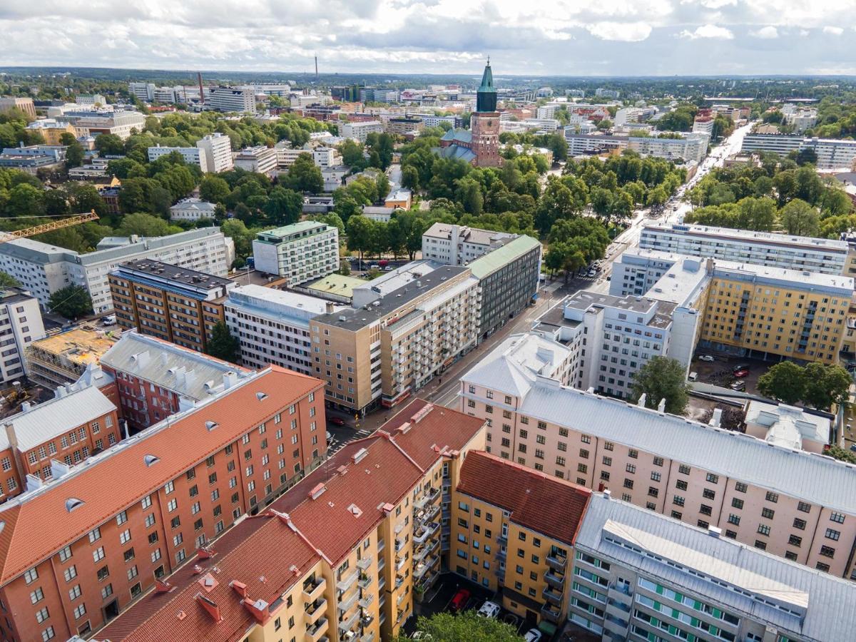 Excellent Downtown Location & City Rooftop Views Турку Екстериор снимка