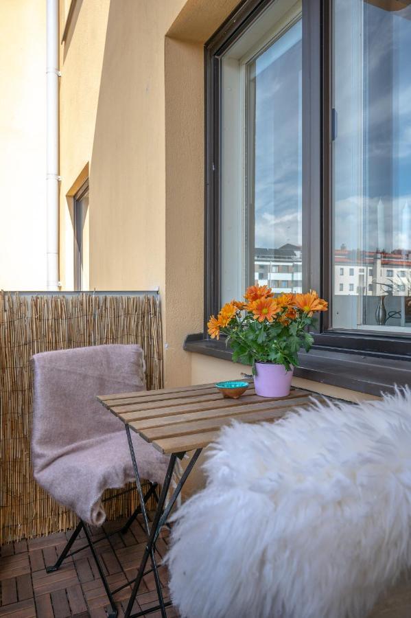 Excellent Downtown Location & City Rooftop Views Турку Екстериор снимка